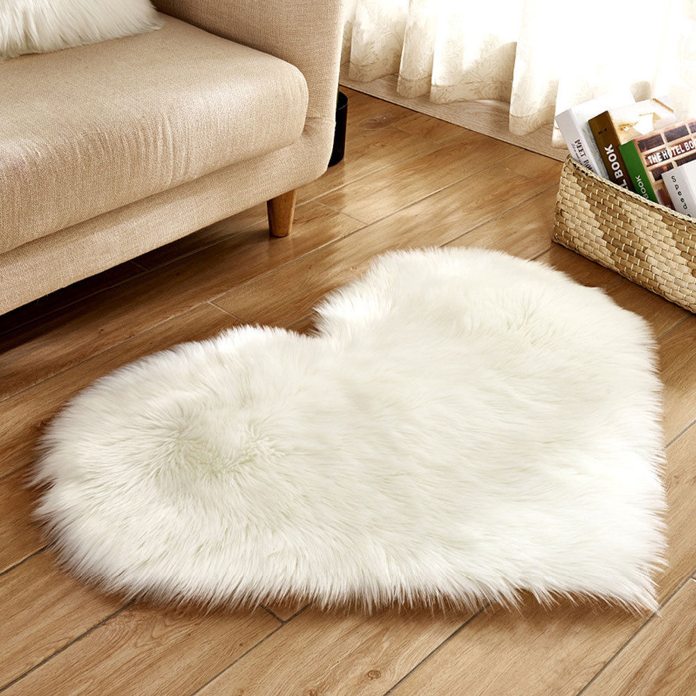 HeartSoft Cozy Floor Rug