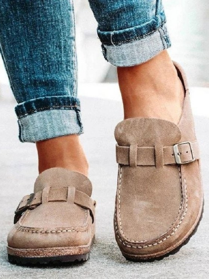 AMY COMFORT CLOGS