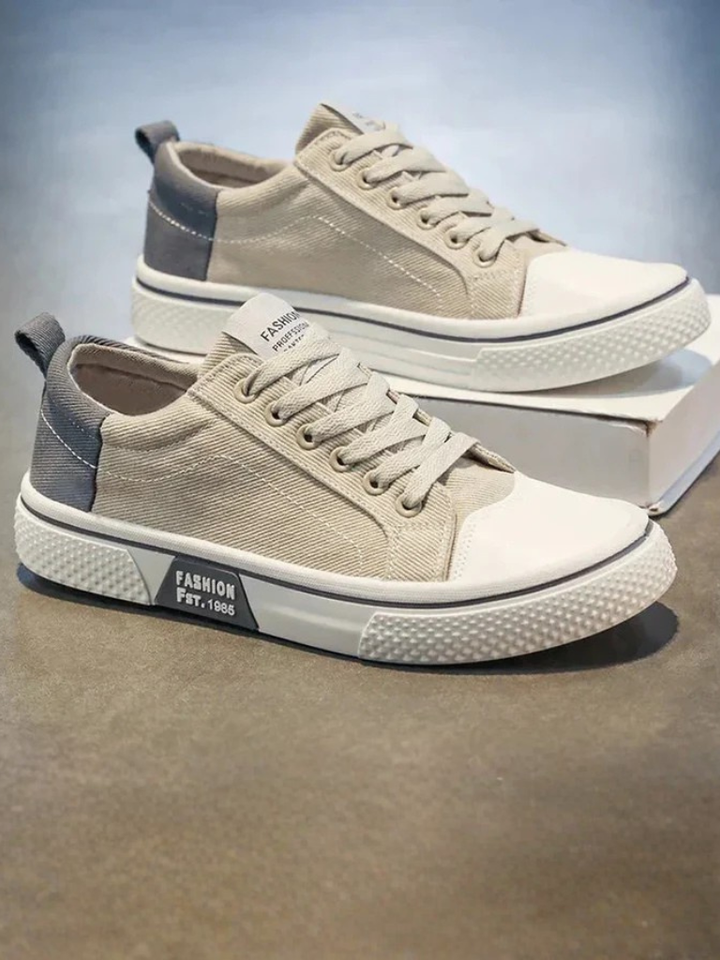 KYLA CANVAS SNEAKERS